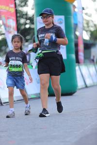 BIB: 2686
                            <button type="button" onclick="openModal(3656212)" class="btn btn-primary btn-sm float-right btn-popup" data-toggle="modal" data-target=".modal-high-quality">
                        <i class="fas fa-shopping-cart"></i> Add to Cart
                    </button>
                                            <button type="button" onclick="isThisMe(3656212, true)" class="btn btn-success btn-sm float-right btn-popup btn-isme hidden" data-toggle="tooltip" data-placement="bottom" title="นี่คือรูปของคุณใช่ไหม คลิกที่นี่เพื่อเอาเข้าอัลบั้ม">
                        <i class="fas fa-plus"></i> Add to album
                    </button>
                    <button type="button" onclick="isThisMe(3656212, false)" class="btn btn-warning btn-sm float-right btn-popup btn-isnotme hidden">
                        <i class="fas fa-ban"></i> Remove from album
                    </button>